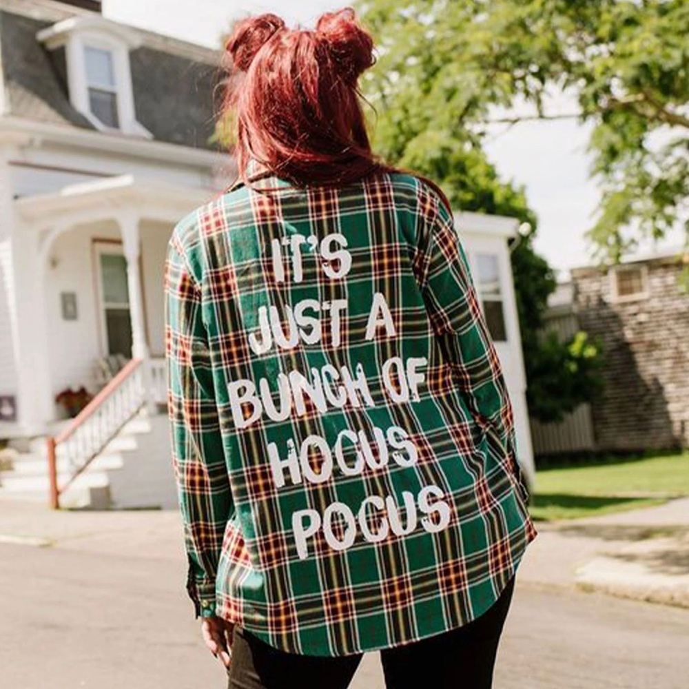 Cakeworthy Hocus Pocus Flannel